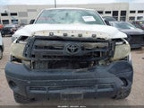 Toyota Tundra Grade 5.7L V8 5TFUW5F14CX247935 fotografie