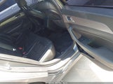 Hyundai Sonata Sport 5NPE34AF9JH691430 photo