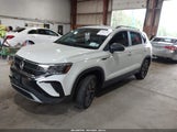Volkswagen Taos 1.5T S 3VVAX7B29NM078578 photo