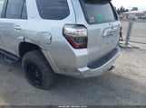 Toyota 4Runner Sr5 JTEBU5JR9K5707932 снимка