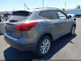 Nissan Rogue Sport Sv JN1BJ1CP3JW106495 fotografie