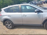 Toyota Rav4 Xle 2T3RFREV2JW815666 снимка