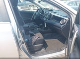 Toyota Rav4 Xle 2T3RFREV2JW815666 снимка