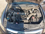 HONDA ACCORD 2.4 LX 1HGCP2F32CA109985 снимка