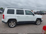 Jeep Patriot Latitude 1C4NJRFB5GD613878 fotografie