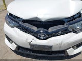 Toyota Corolla Im JTNKARJE0JJ556367 снимка