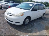 Toyota Sienna Le 5TDZK23C09S281357 снимка