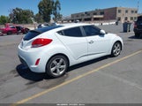 Hyundai Veloster Base W/Black KMHTC6ADXEU203420 снимка