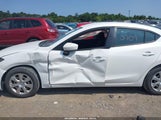 Mazda Mazda3 I Sport 3MZBM1T76GM324621 снимка