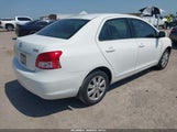 Toyota Yaris JTDBT4K32B1408026 снимка