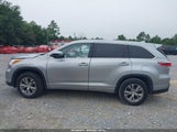 Toyota Highlander Le Plus V6 5TDZKRFH8ES021315 снимка