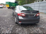 Toyota Corolla S 2T1BU4EE2DC031335 fotografie