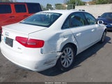 Audi A4 2.0T Premium WAUAFAFL9DA196818 снимка