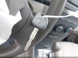 Toyota Corolla Le 2T1BU4EE6AC502673 снимка