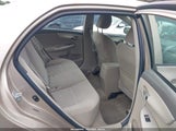 Toyota Corolla Le 2T1BU4EE6AC502673 снимка