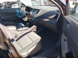 Hyundai Tucson Se KM8J33A43HU265283 снимка