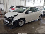 Toyota Prius Two JTDKBRFUXG3522502 снимка