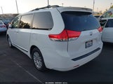 Toyota Sienna Xle V6 8 Passenger 5TDYK3DCXDS329956 photo