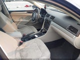 Volkswagen Passat 1.8T S 1VWAT7A34HC032499 снимка