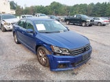 Volkswagen Passat 1.8T S 1VWAT7A34HC032499 снимка