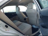 Toyota Camry Le 4T4BF1FK7CR211975 снимка