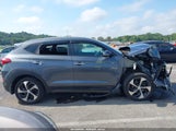 Hyundai Tucson Limited KM8J3CA26GU081002 снимка