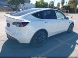 Tesla Model Y Performance Dual Motor All-Wheel Drive 7SAYGDEF8NF557737 fotografie