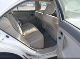 Toyota Camry Le 4T1BE46K57U609545 снимка