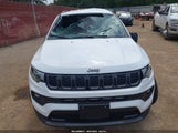 Jeep Compass Latitude 4X4 3C4NJDBN0ST586904 снимка