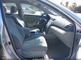 Toyota Camry Le JTNBE46K473087142 снимка