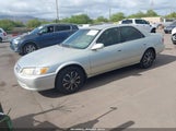 Toyota Camry Ce/Le/Xle JT2BG22K6Y0437360 photo
