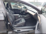 Tesla Model 3 Standard Range Plus Rear-Wheel Drive 5YJ3E1EAXMF046013 снимка