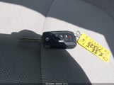 Toyota Corolla Le JTDEPRAE7LJ101504 снимка