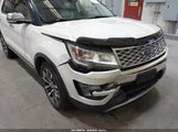 Ford Explorer Platinum 1FM5K8HT4GGC58550 fotografie