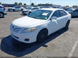 Toyota Camry Le 4T1BF3EK2AU557484 снимка