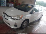 Toyota Prius C One JTDKDTB34D1550680 снимка