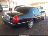 Lincoln Town Car 2LNBL8CV1BX756278 снимка