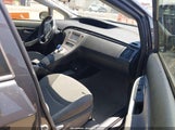 Toyota Prius Two JTDKN3DU7E1788057 fotografie