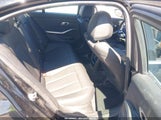 BMW 330I 3MW5R1J01M8C04699 снимка