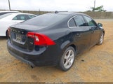 Volvo S60 T5 YV1622FS2C2133077 снимка