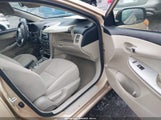 Toyota Corolla Le JTDBU4EE0B9145174 снимка