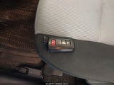 Toyota Prius C Three JTDKDTB30D1048183 снимка