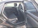 Volkswagen Passat 2.0L Tdi Se 1VWBN7A31EC081346 fotografie