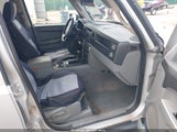 Jeep Commander Sport 1J8HG48K47C611369 снимка