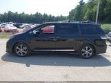Toyota Sienna Se Premium 8 Passenger 5TDXK3DC5FS527813 fotografie