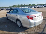 Toyota Camry Le 4T4BF1FK8ER402467 снимка