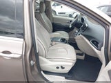 Chrysler Pacifica Hybrid Limited 2C4RC1N79JR230475 снимка
