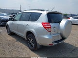 Toyota Rav4 Limited V6 JTMBK31V09D000438 photo
