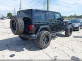 Jeep Wrangler Unlimited Rubicon 4X4 1C4HJXFG6JW221579 снимка