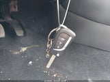 Toyota Corolla Le JTDEPRAE4LJ041794 снимка